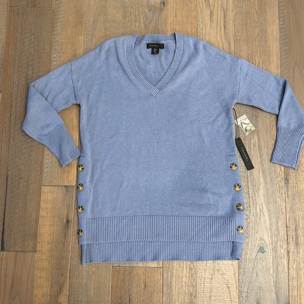 Tahari Sweater XS Blue V-Neck NWT Button Lagenlook layered coastal summer cotton